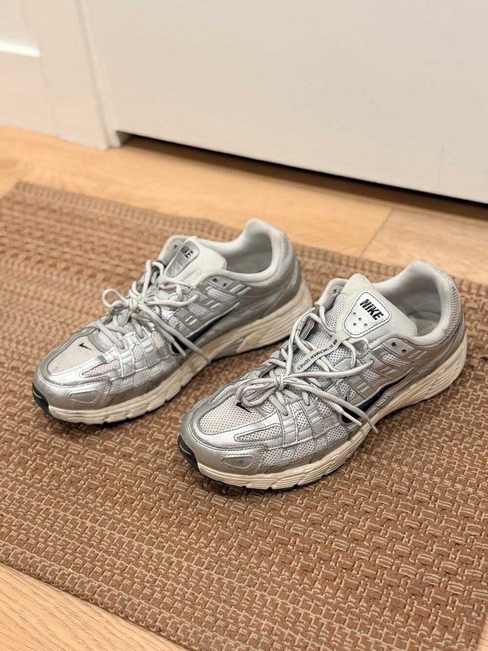 P-6000 Metallic Silver Black Men’s Sneakers Size 11.5